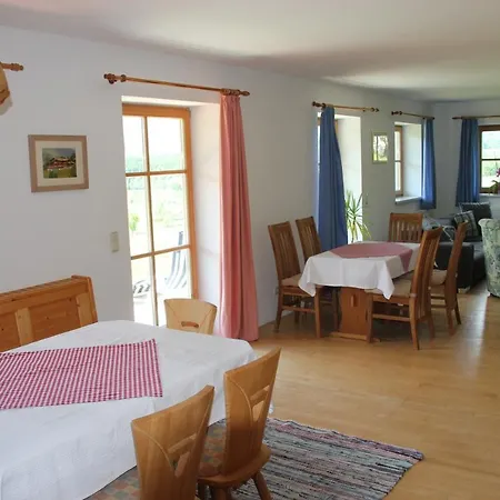 شقة Panoramawohnung Neumayr